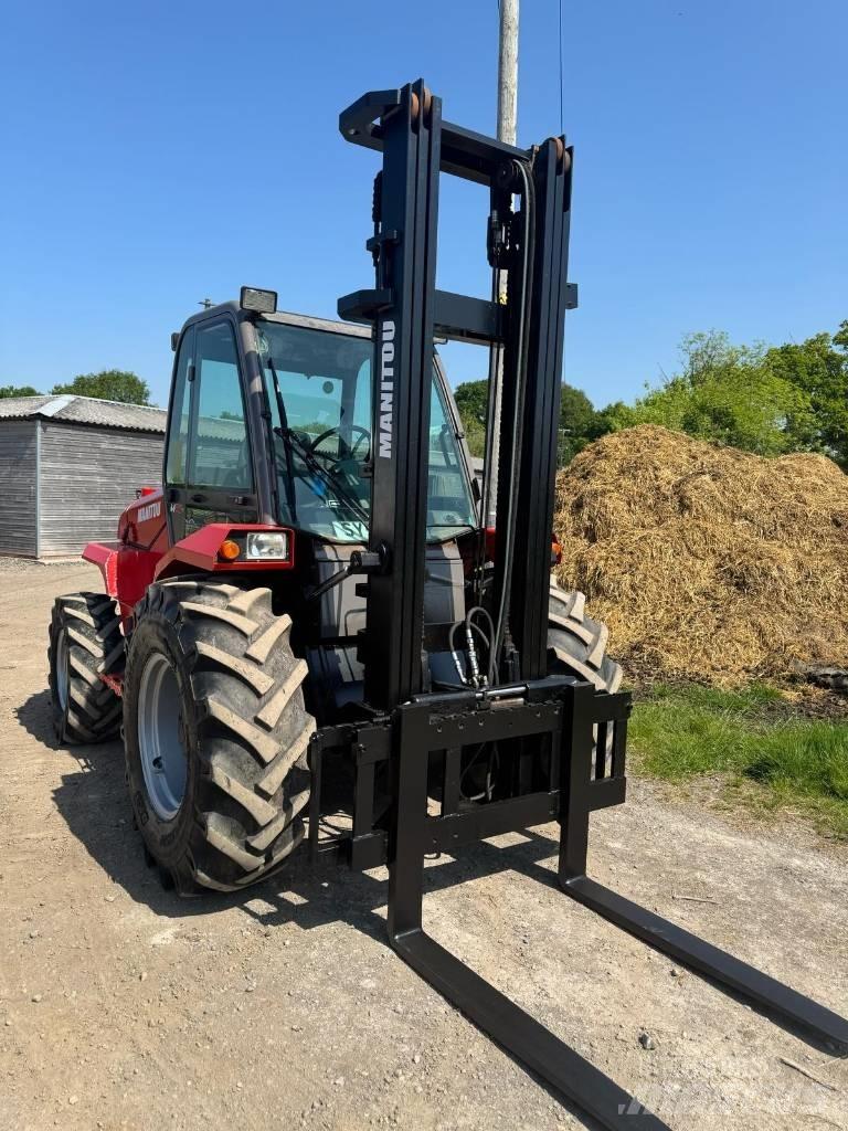 Manitou M 26.4 Carretillas elevadoras todo terreno