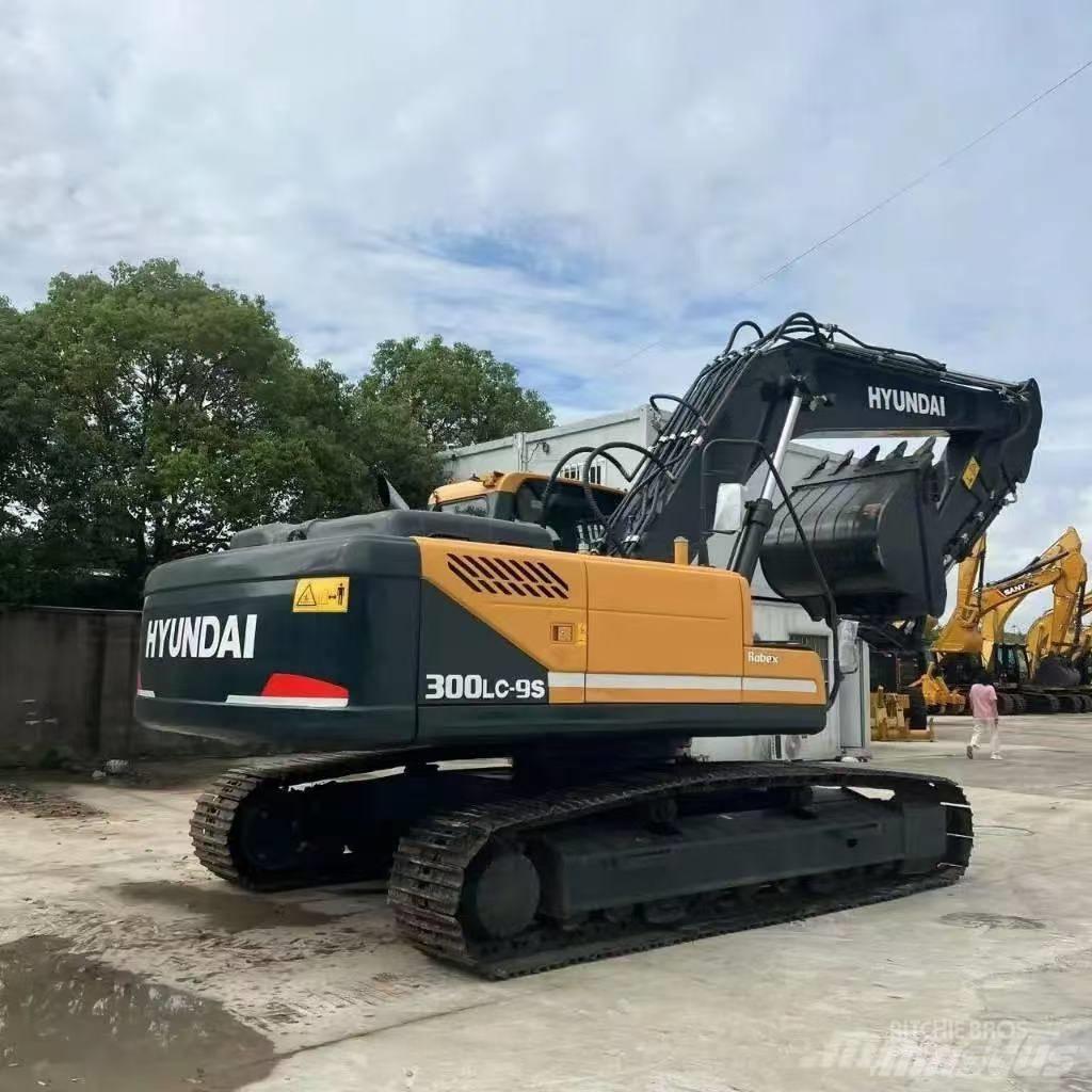Hyundai 300-9 Excavadoras de cadenas