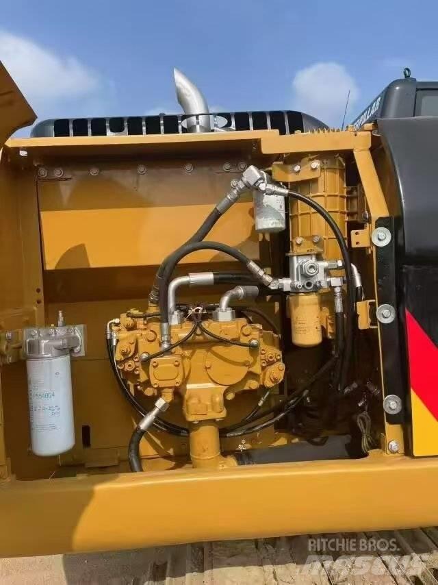 CAT 320 D2 Excavadoras de cadenas