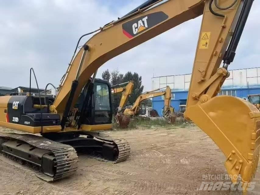 CAT 320 D2 Excavadoras de cadenas