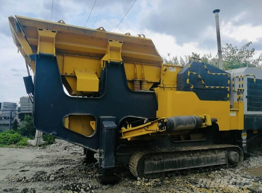 Sandvik QJ 240 Trituradoras móviles