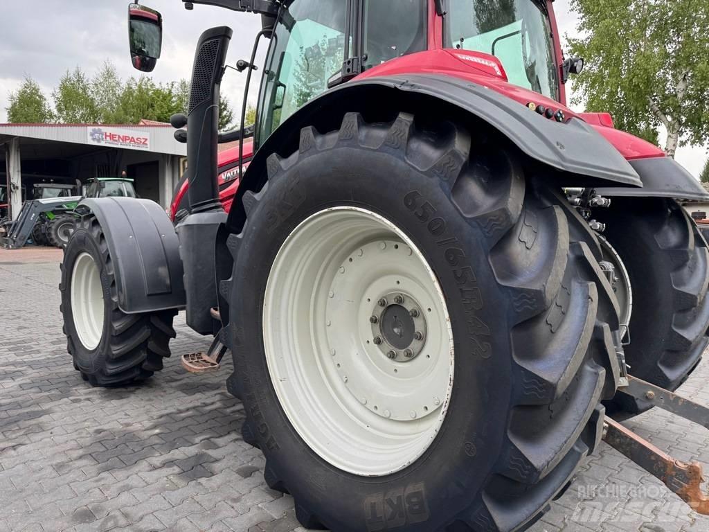 Valtra T234 VERSU Tractores