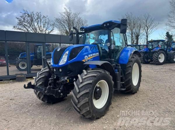 New Holland T7.225 Tractores