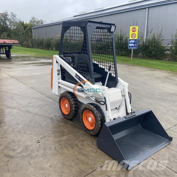 Bobcat 310 Cargadoras sobre ruedas