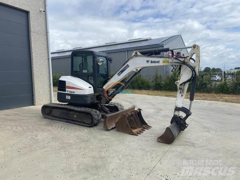 Bobcat E 50 Excavadoras de ruedas