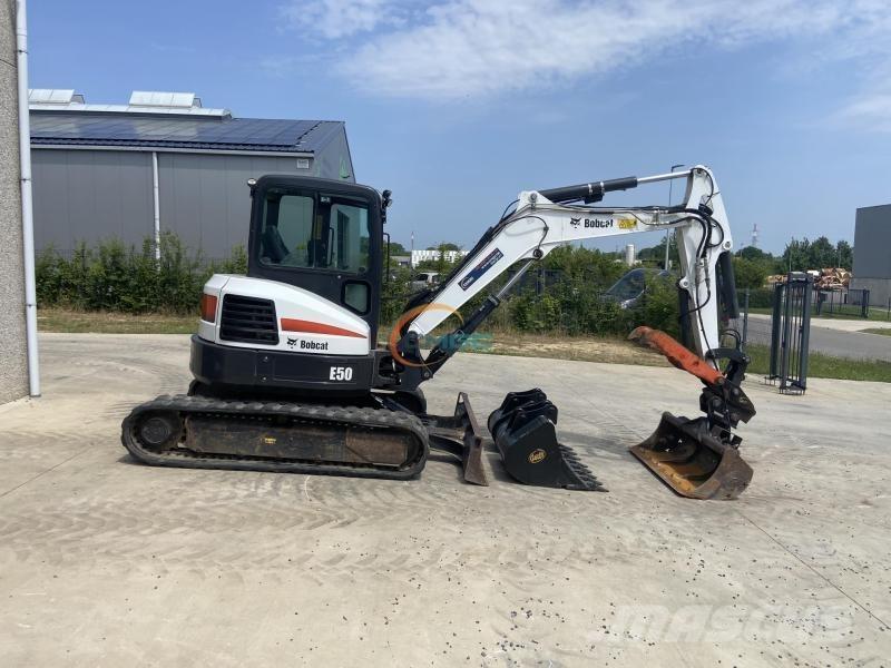 Bobcat E 50 Excavadoras de ruedas