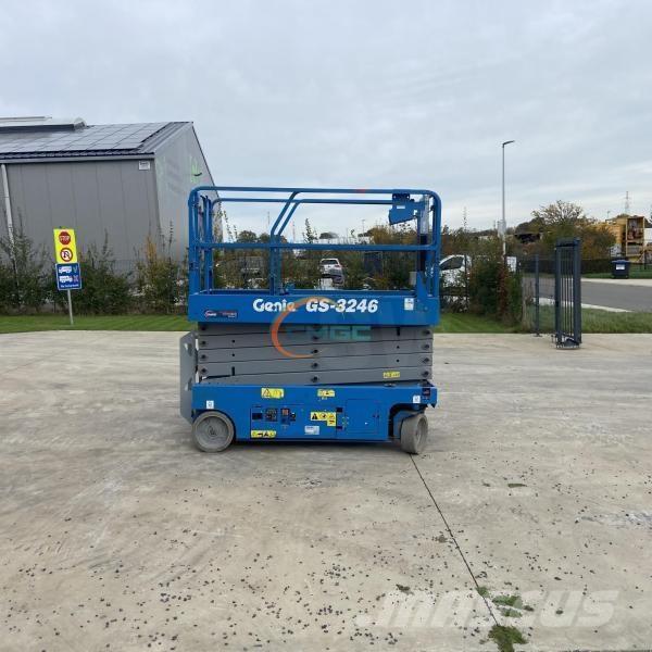 Genie GS-3246 Plataforma de trabajo articulada