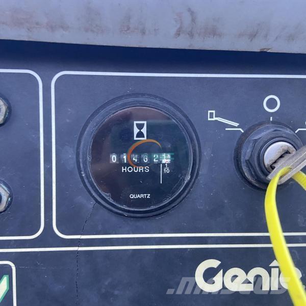 Genie Z51/30J Plataforma de trabajo articulada