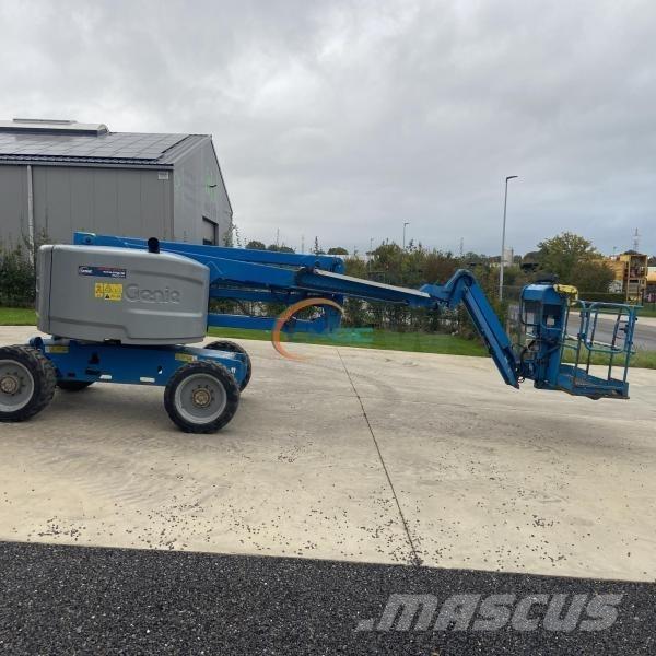Genie Z51/30J Plataforma de trabajo articulada