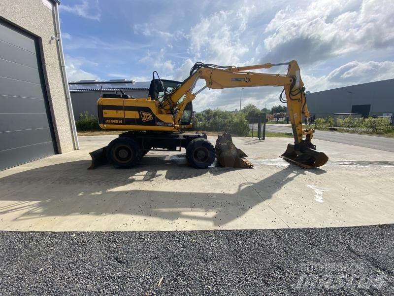 JCB JS145W Excavadoras de ruedas