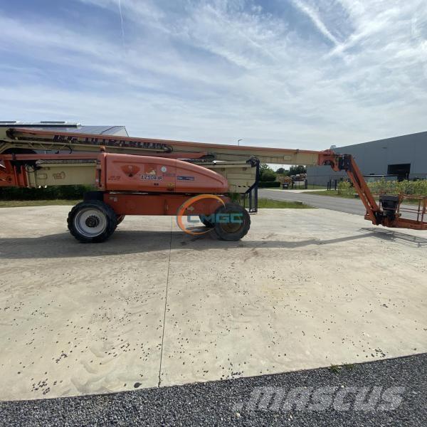 JLG 1250AJP Plataforma de trabajo articulada