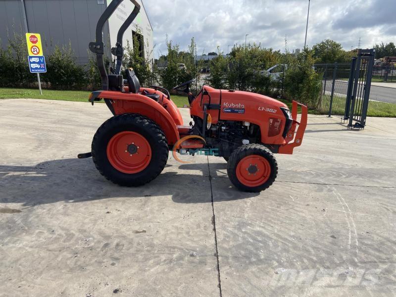 Kubota L1-382 Tractores