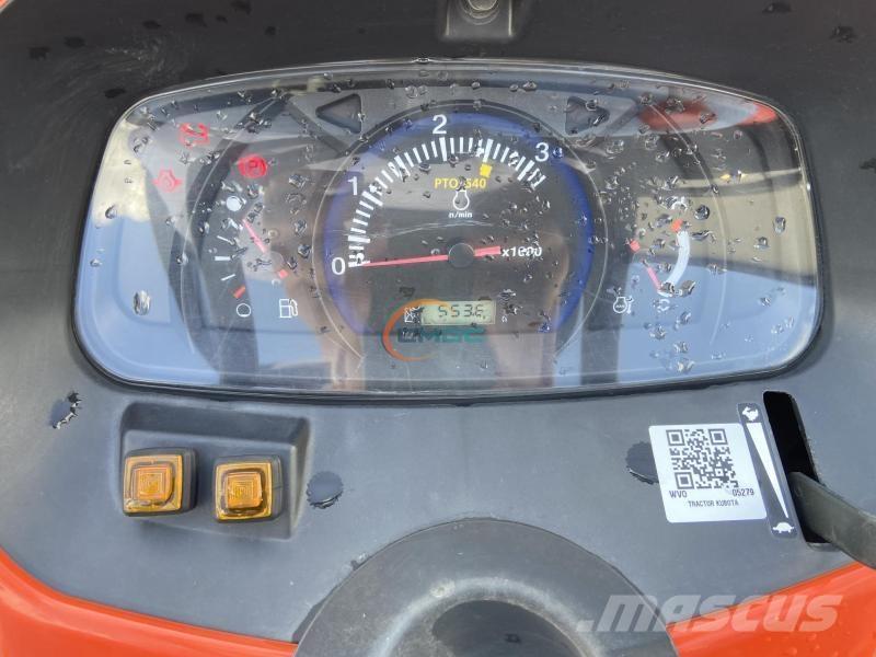 Kubota L1-382 Tractores