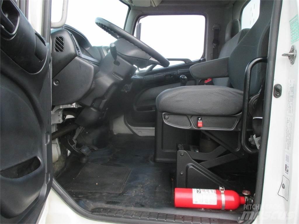 Hino 268 Camiones chasis