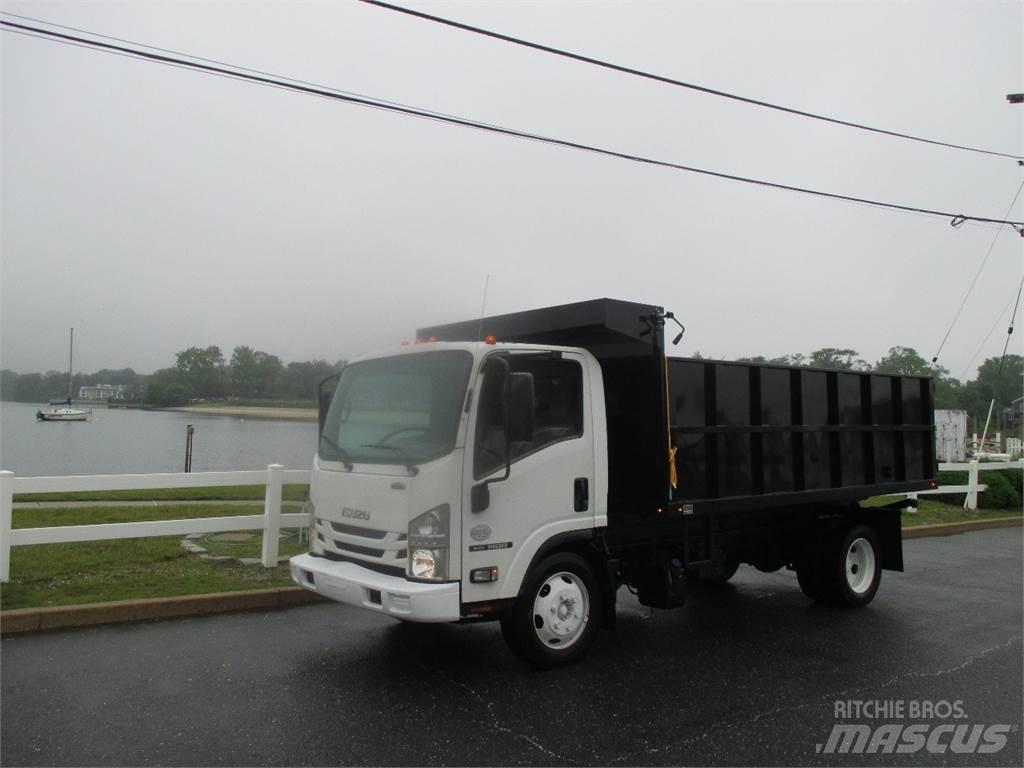 Isuzu NQR Camiones bañeras basculantes o volquetes