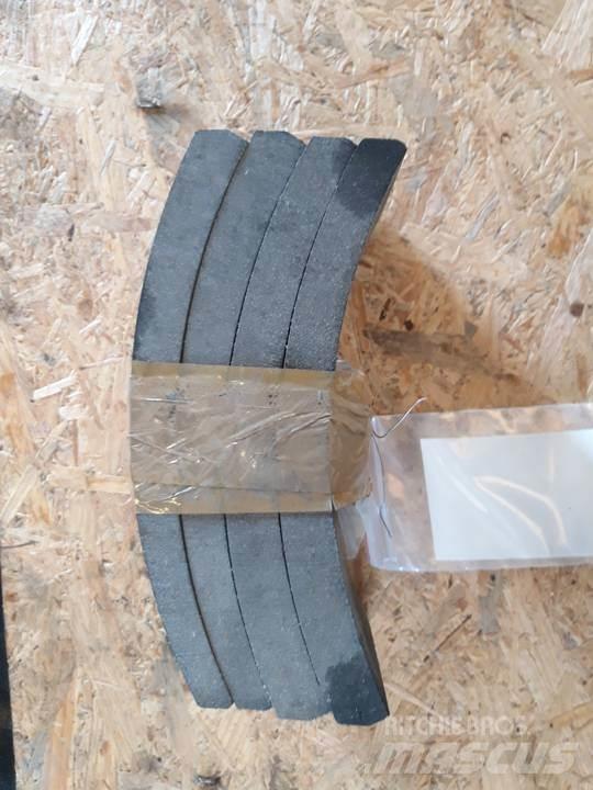 CAT 966C Cadenas, orugas y chasis