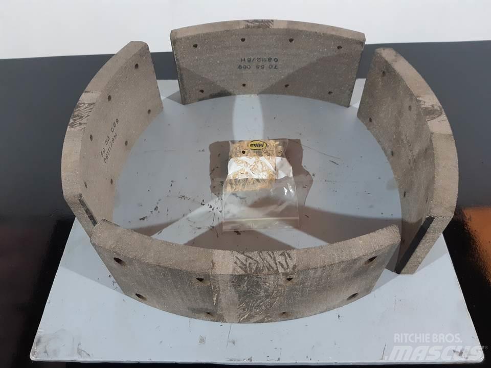 CAT 966C Cadenas, orugas y chasis