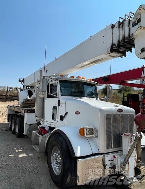 Altec AC38-127S Camiones grúa
