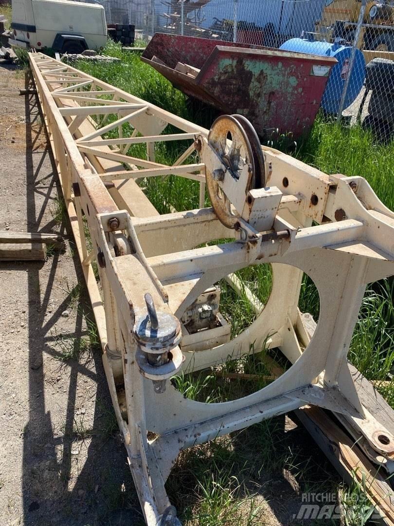 Terex  Plataformas y cucharones