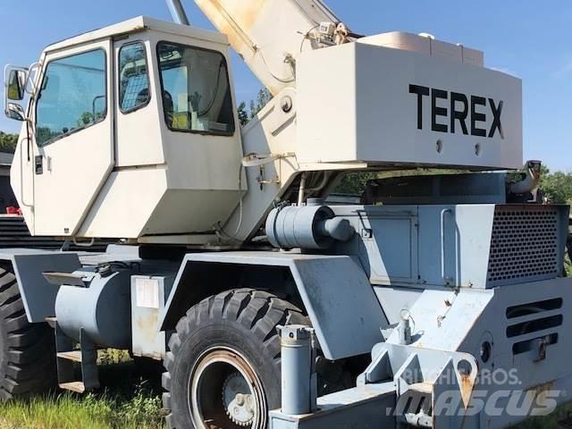 Terex RT230E Grúas autopropulsadas