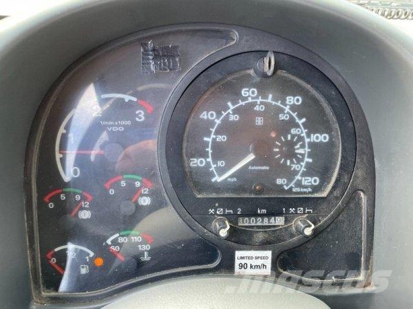 Avia D90 (4x2, Cummins) Camiones polibrazo