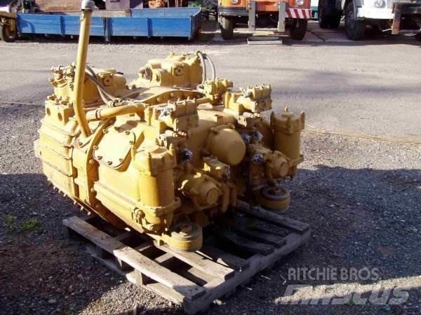 Chtz T 330 Buldozer sobre oruga