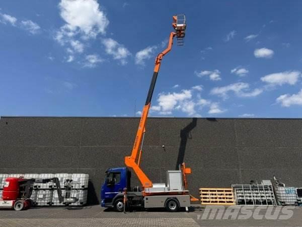 DAF LF 180 / 19m Plataformas sobre camión