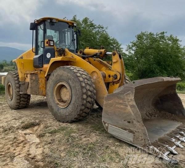 JCB 456 + Weighlog 10 Cargadoras sobre ruedas