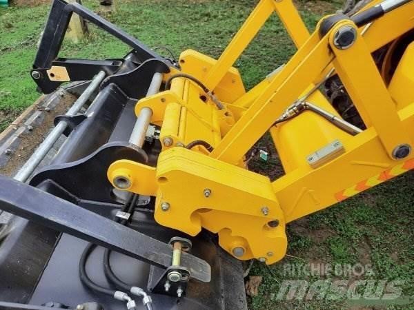 JCB 4CX +Piling Master Retrocargadoras