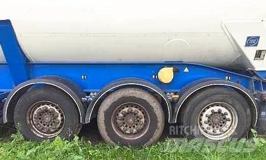  _JINÉ (CZ) ZVVZ NSG 42 Camiones cisterna