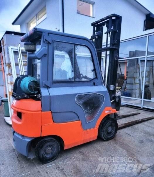  _JINÉ Toyota/BT - GT 15 Carretillas diesel