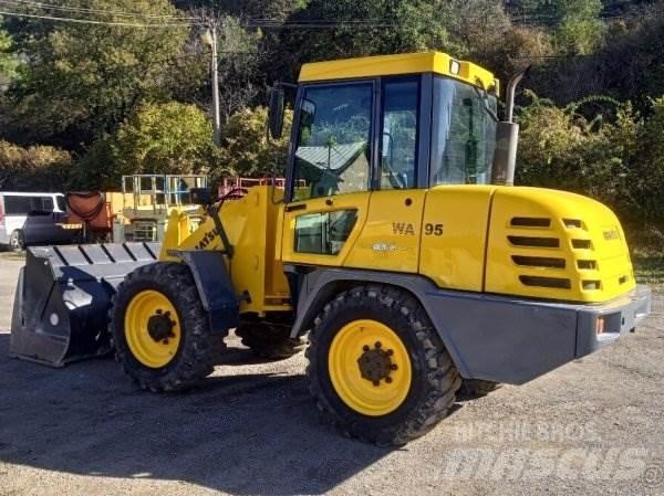 Komatsu WA 95 Cargadoras sobre ruedas