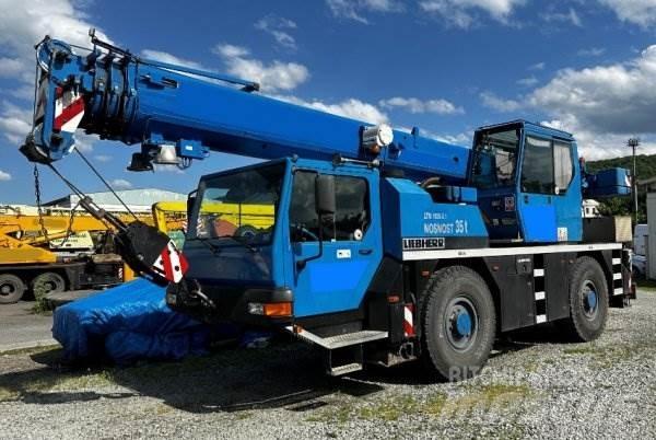 Liebherr LTM 1030.2 Camiones grúa