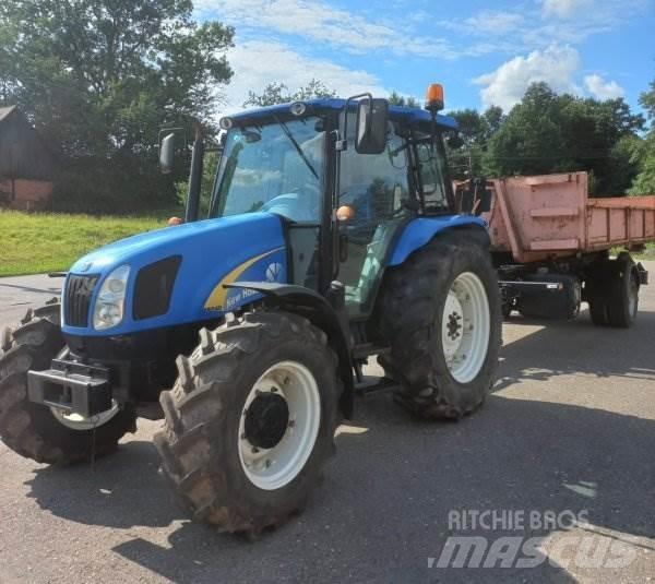 New Holland T5040 Bañera