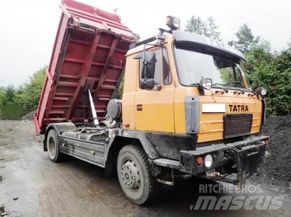 Tatra T815 (8V motor) Camiones bañeras basculantes o volquetes