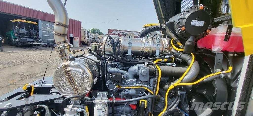 Bomag BW 213 D-5 Rodillos de un solo tambor