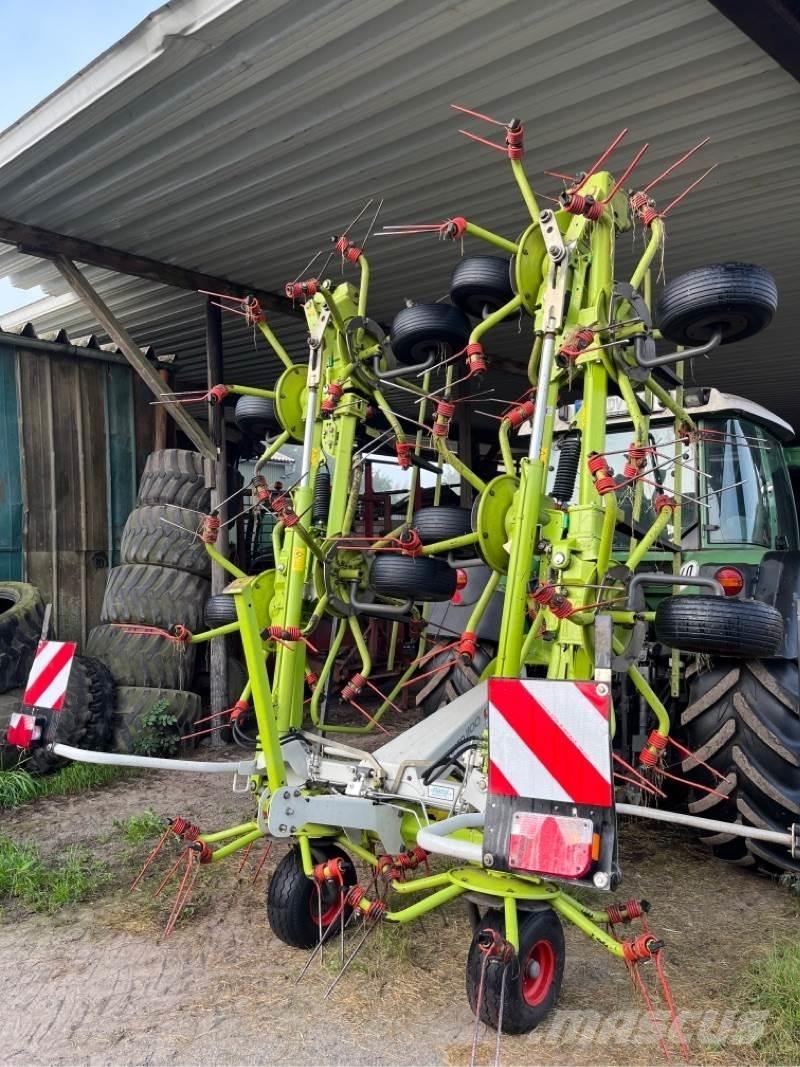 CLAAS VOLTO 1100 Rastrillos y henificadores