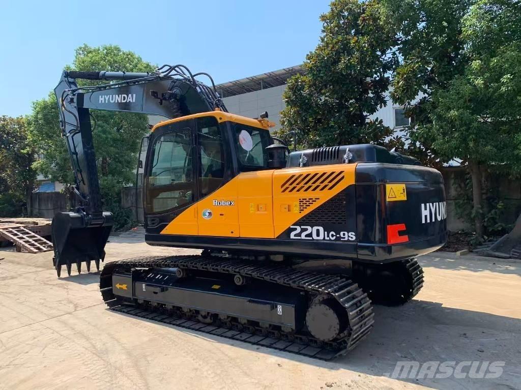 Hyundai R220LC-9S Excavadoras de cadenas