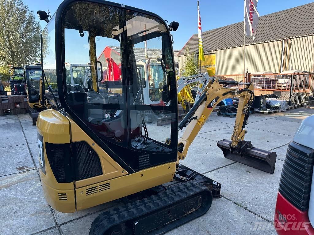 CAT 301.4 C Mini excavadoras < 7t