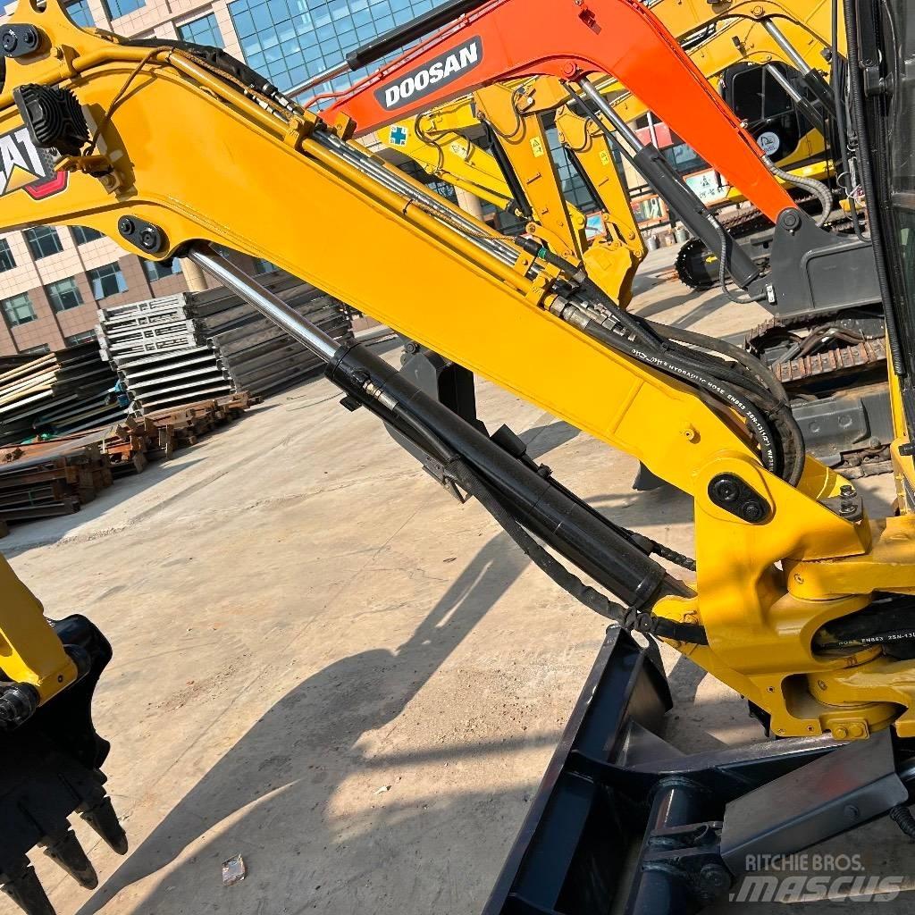 CAT 303.5 E Mini excavadoras < 7t