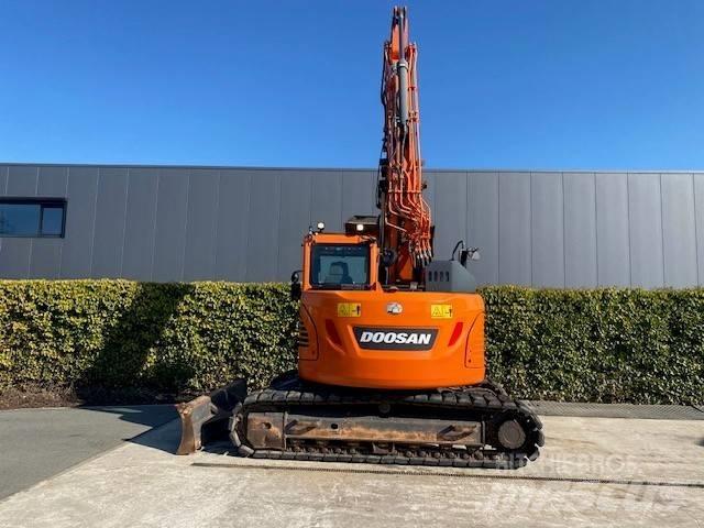 Doosan DX140 LCR-5 Excavadoras de cadenas