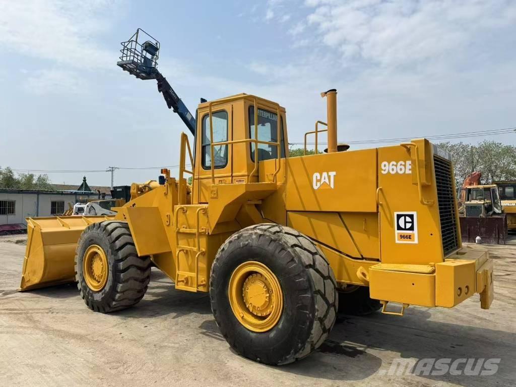 CAT 966 E Cargadoras sobre ruedas