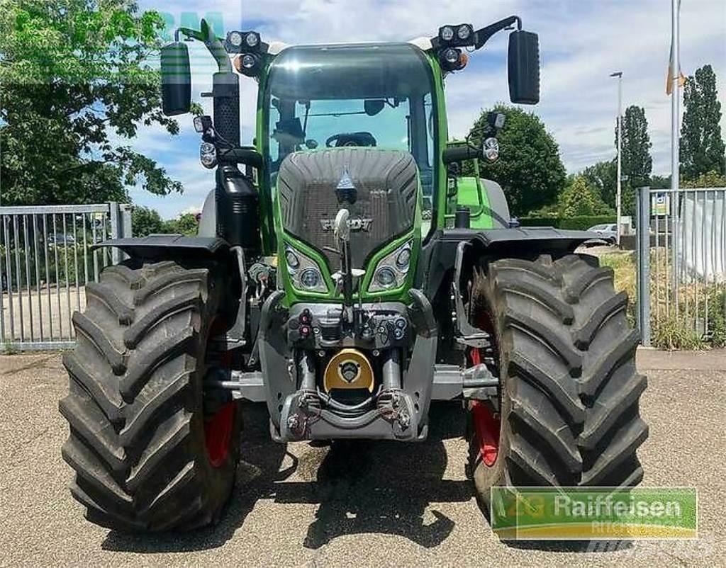 Fendt 724 vario Tractores