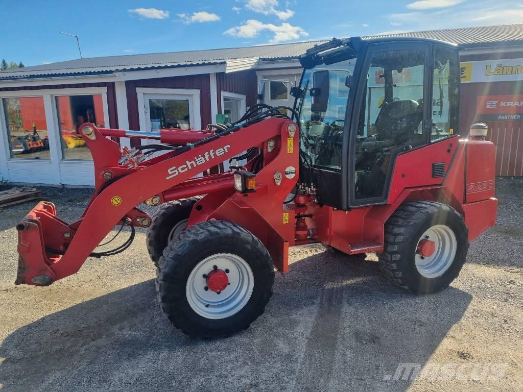 Schäffer 5058 Z S Cargadoras sobre ruedas