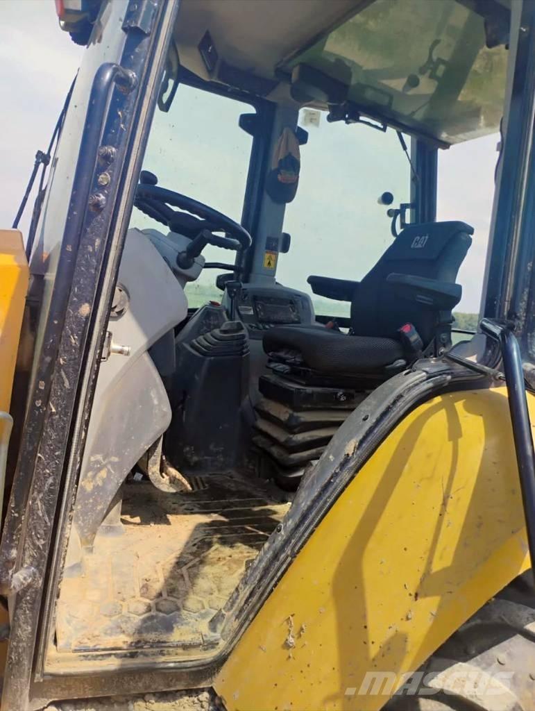 CAT 420 Retrocargadoras