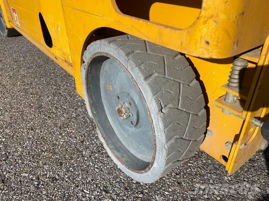 Haulotte Compact 12 Plataformas tijera