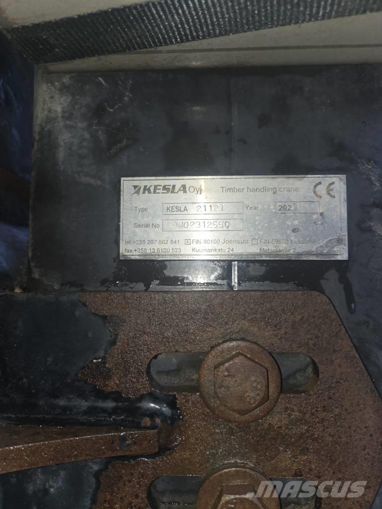 Kesla 2112T Grúas para madera