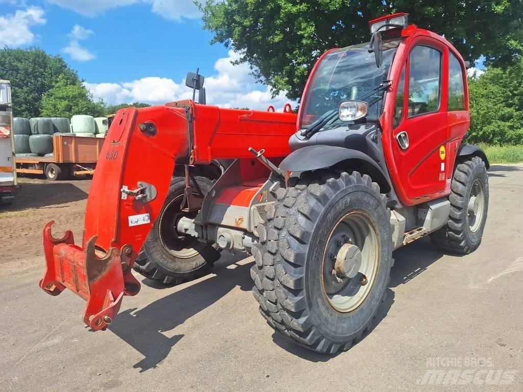 Manitou MT 835 Carretillas telescópicas