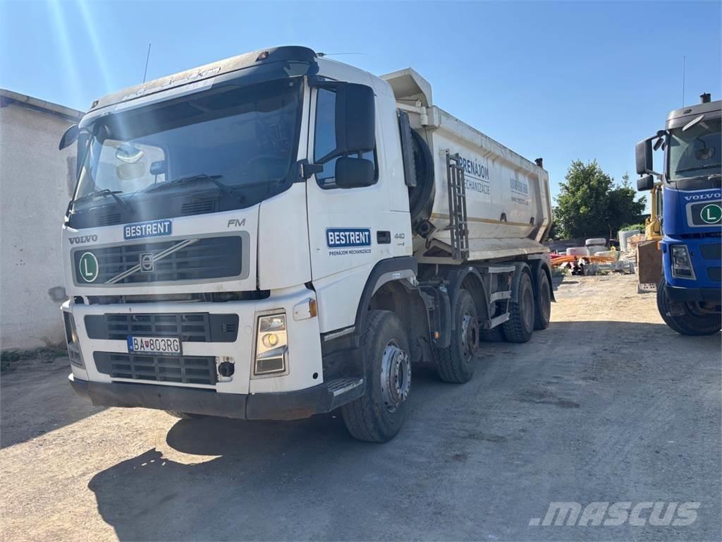 Volvo FM 440 8X4 Camiones bañeras basculantes o volquetes