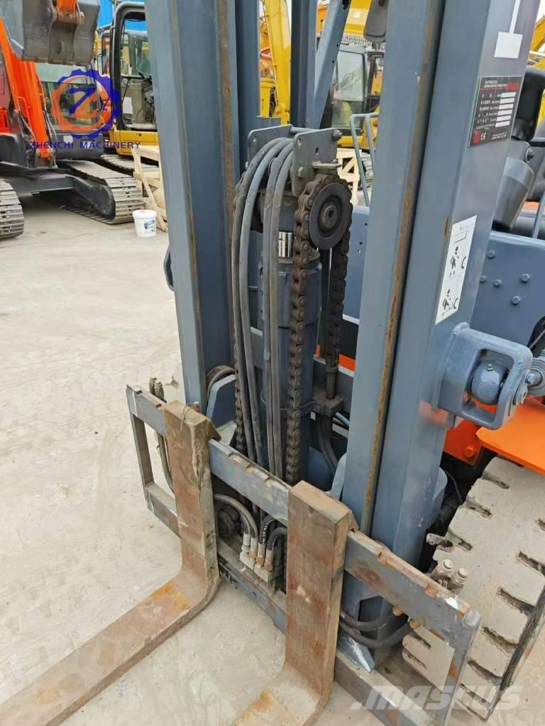 Heli CPCD 30 Carretillas diesel